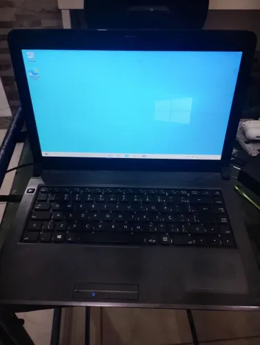 Notebook positivo unique/ dual core 2.30ghz / 2gb ddr3 / hd160 / tela 14 / windows 10