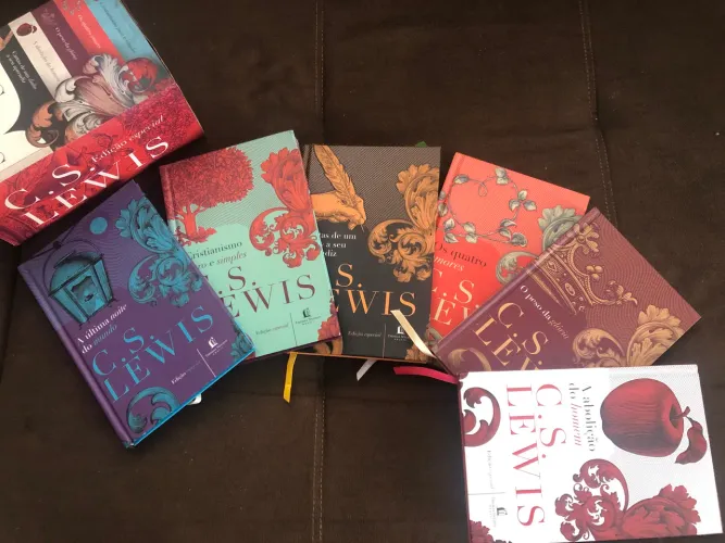 Box C.S Lewis