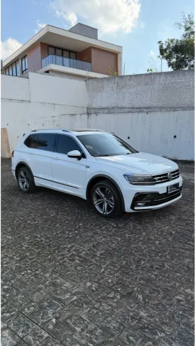 Volkswagen Tiguan Allspac R-line 350 TSI 2.0 4X4 2019