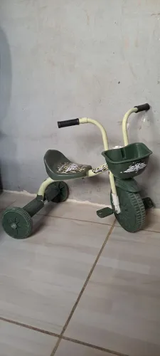 Triciclo infantil