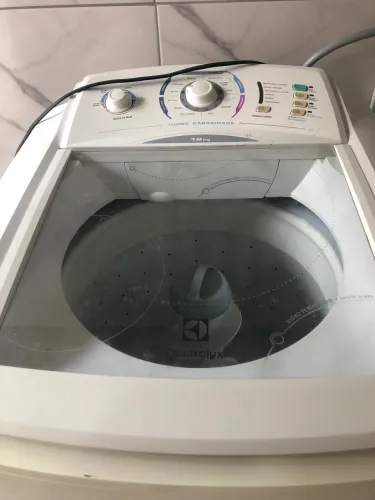 Máquina de lavar roupa