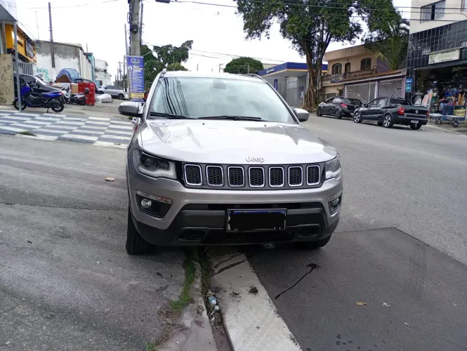 Jeep Compass Longitude 2.0 4X4 Dies. 16V Aut. 2019