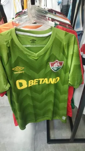Duas Camisas do Fluminense/Fábio