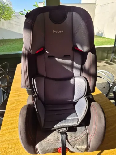 Cadeirinha Cosco Evolve-X Isofix 9 a 36 kg