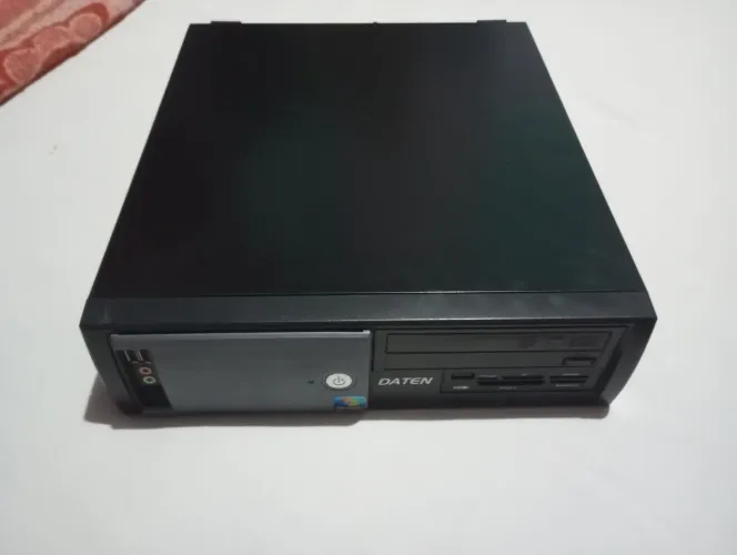 COMPUTADOR DATEN i5 6 DE RAM