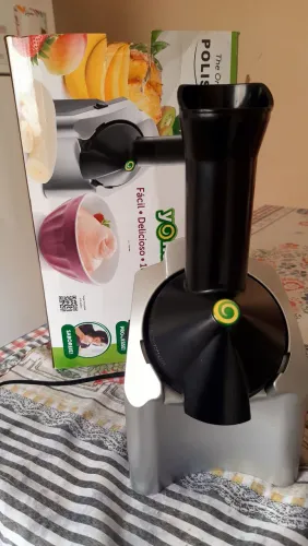 Máquina de sobert, sorvete natural yonanas.