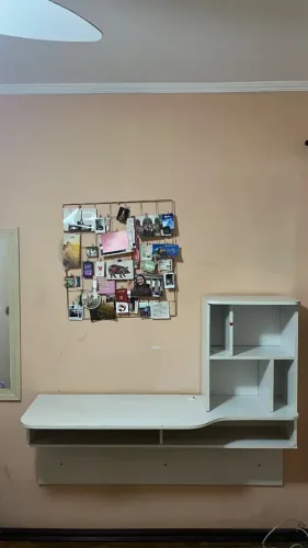 escrivaninha parede