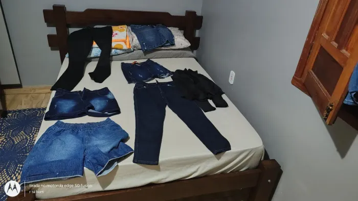 Sete jeans feminino com uma jaqueta social grátis!