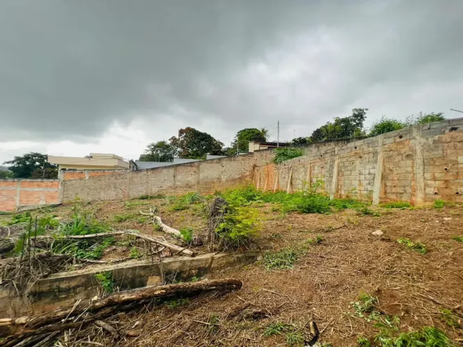 chácara dentro da cidade no setor jardim novo mundo