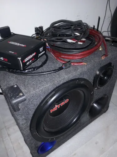 caixa trio sub de 12 Bobina dupla 700 RMS com fiação módulo de 400 aceito troca