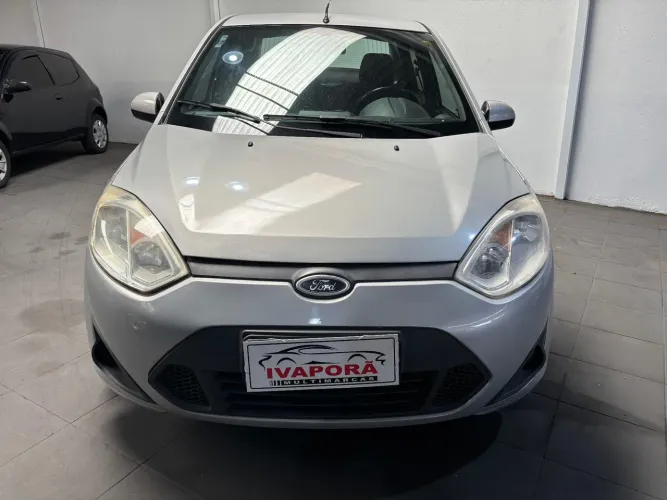 Ford Fiesta Sedan SE 1.6 8V Flex 4P 2014