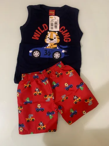 Conjunto menino