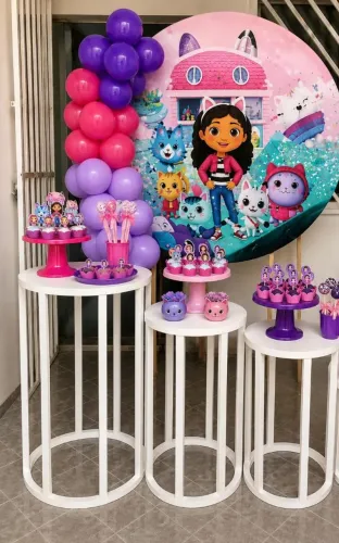 Aluguel festa kit cilindro vazados
