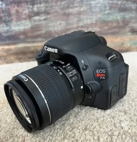canon t3i camera