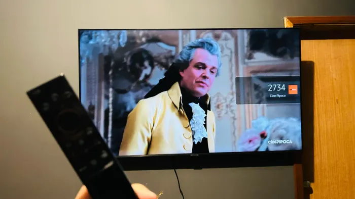 TV Samsung Crystal UHD 4K 55" Smart TV Wi-Fi Bluetooth - Imagem Perfeita