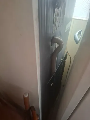 Vendo 2 refrigeradores por 400 reais