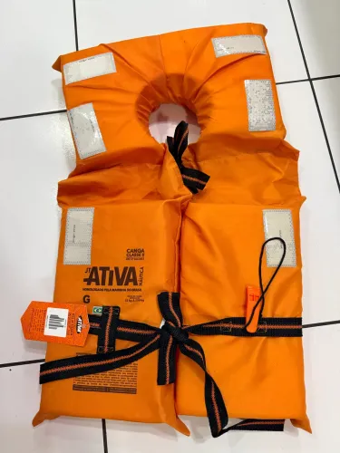 Vende-se Colete Salva Vidas Adulto
