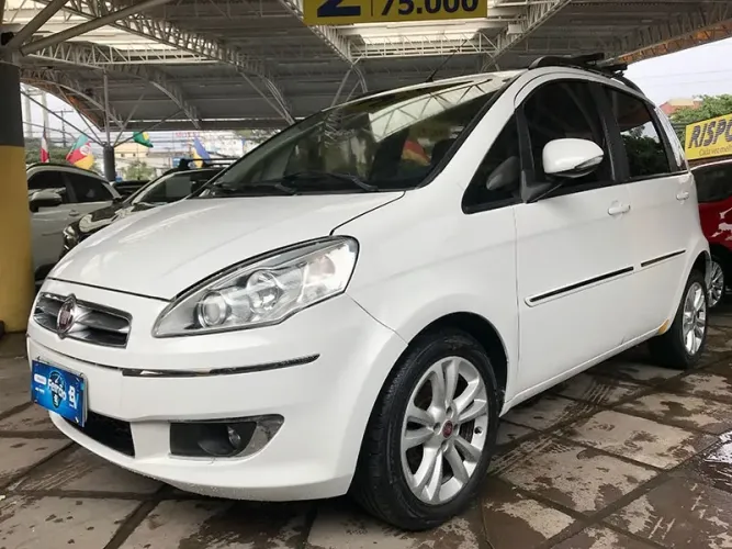 Fiat Idea Essence 1.6 Flex 16V 5P 2014
