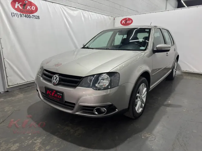 Volkswagen Golf Sportline 1.6 MI Total Flex 8V 4P 2013