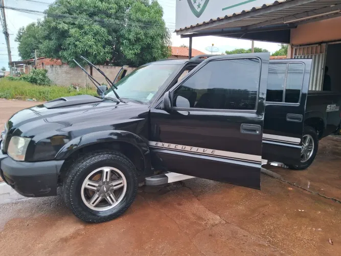 Chevrolet S10 Pick-up Exec. 2.8 4X4 CD TB Int.dies 2008