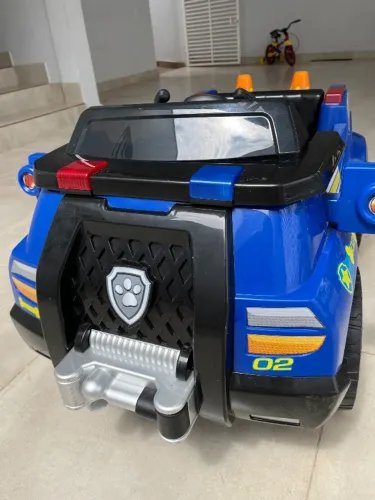 Carrinho elétrico Chase