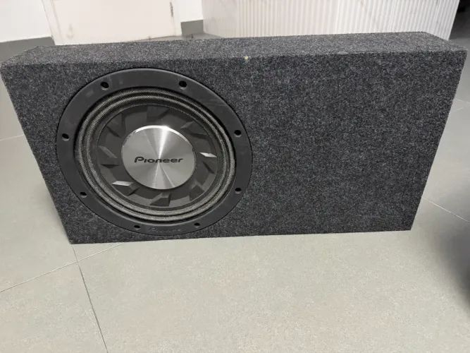 Subwoofer