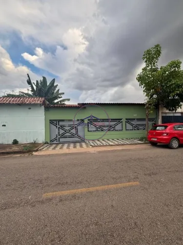 Casa com 3 dormitórios para alugar, 150 m² por R$ 2.500/mês - Aponiã - Porto Velho/RO