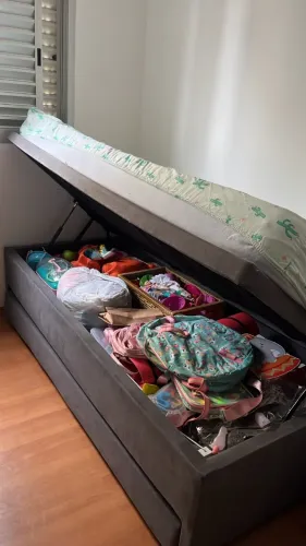 Cama box solteiro (bicama e baú)