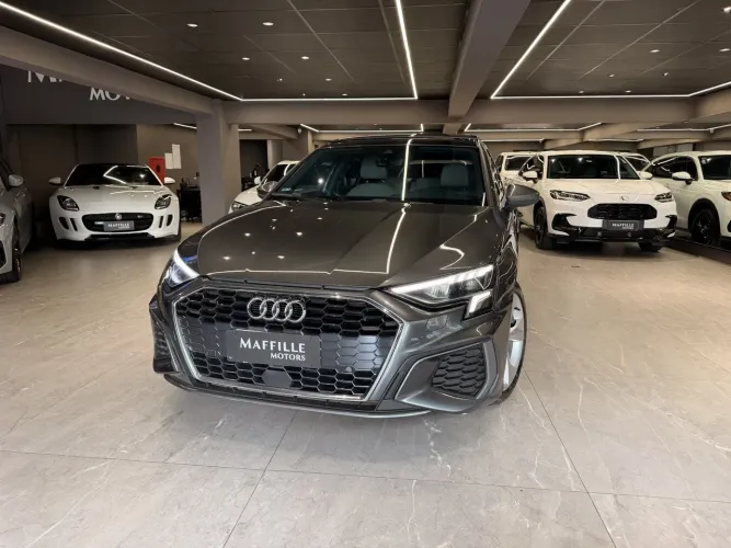 Audi A3 Sedan S-line 2.0 TFSI S-tronic 2023