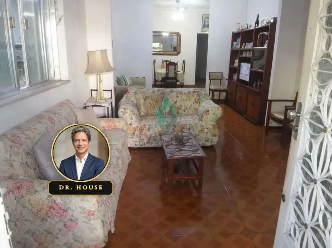 Casa Triplex com 3 Suítes e 1 Vaga em Riachuelo! M41F