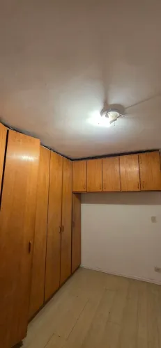 Guarda roupa doação