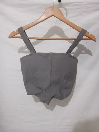 Cropped Cinza Feminino com Zíper | Ótimo Estado | Usado | Tamanho Único