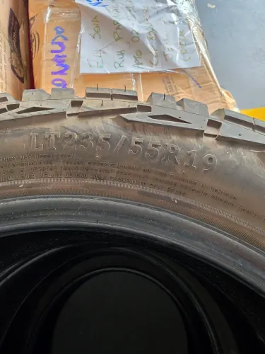 4 Pneus 235/55R19 LT Speedmax Pangea All-Terrain