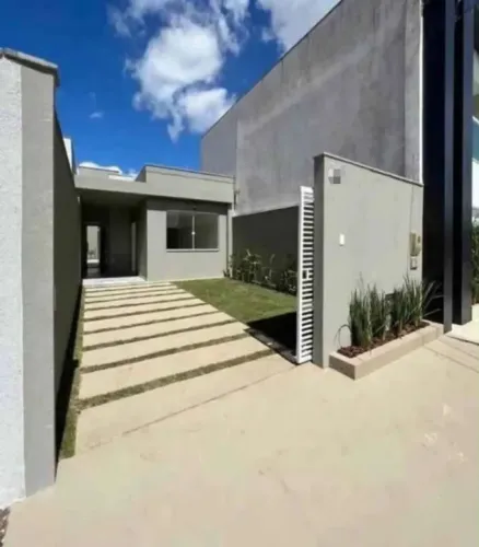 ATENÇÃO! Vendo casa na Fraga Maia no PARCELAMENTO