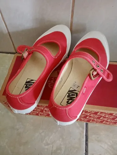Tênis Vans Tam 37