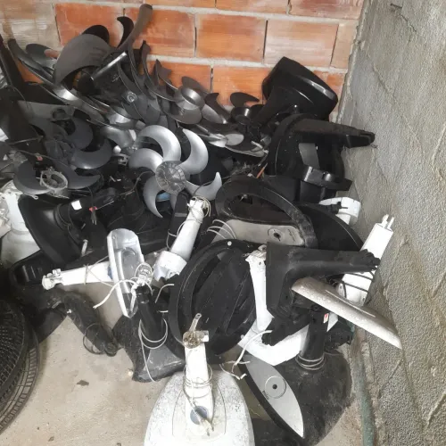 Lote de peças  de ventilador.