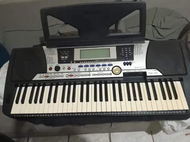 Teclado yamaha