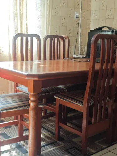 Mesa angelim 6 cadeiras 