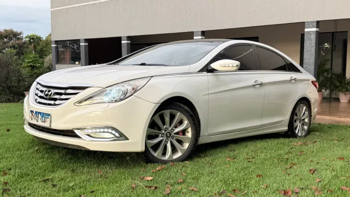 Hyundai Sonata 2.4 16V 182cv 4P Aut. 2013