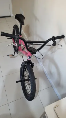 Bicicleta aro 20 BMX 
