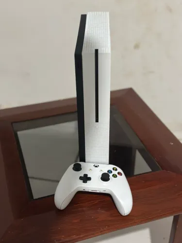 Xbox One S 1tb