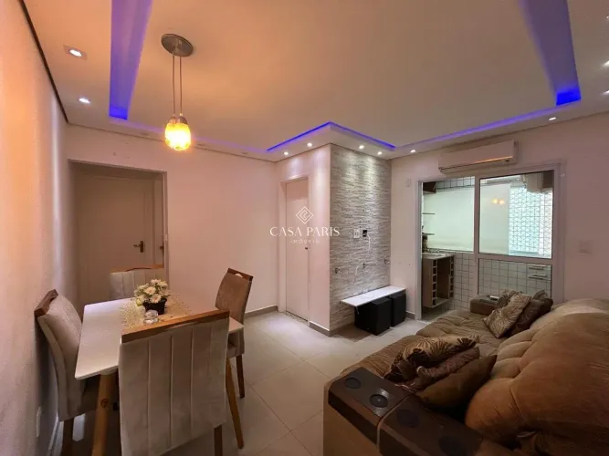 Apartamento mobiliado à venda na Aviação, Praia Grande, com suíte e varanda gourmet