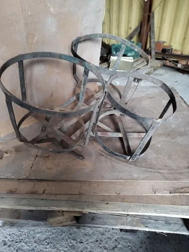 Suporte de moto para entrega de gás e água