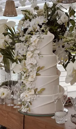 Bolo fake cenográfico Casamento