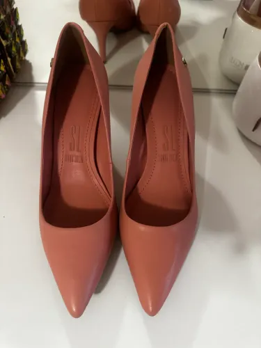 Sapato Santa Lola