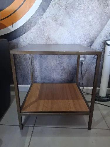 MESA LATERAL DE CANTO