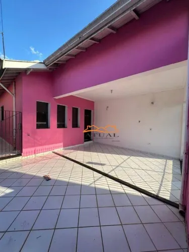 Casa com 3 dormitórios para alugar, 110 m² por R$ 2.000,00/mês - Vila Industrial - Piracic