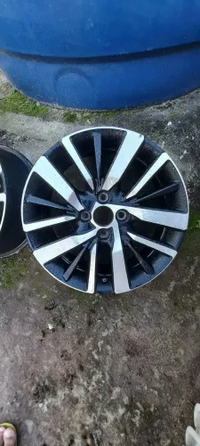 Rodas aro 16 (Honda city) furação 4x100 com miolo central adaptado para chevrolet