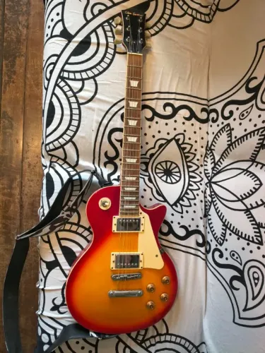Guitarra Les Paul marca Glen Burton
