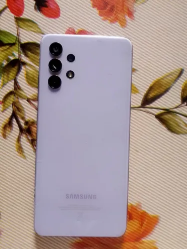 Celular para peça